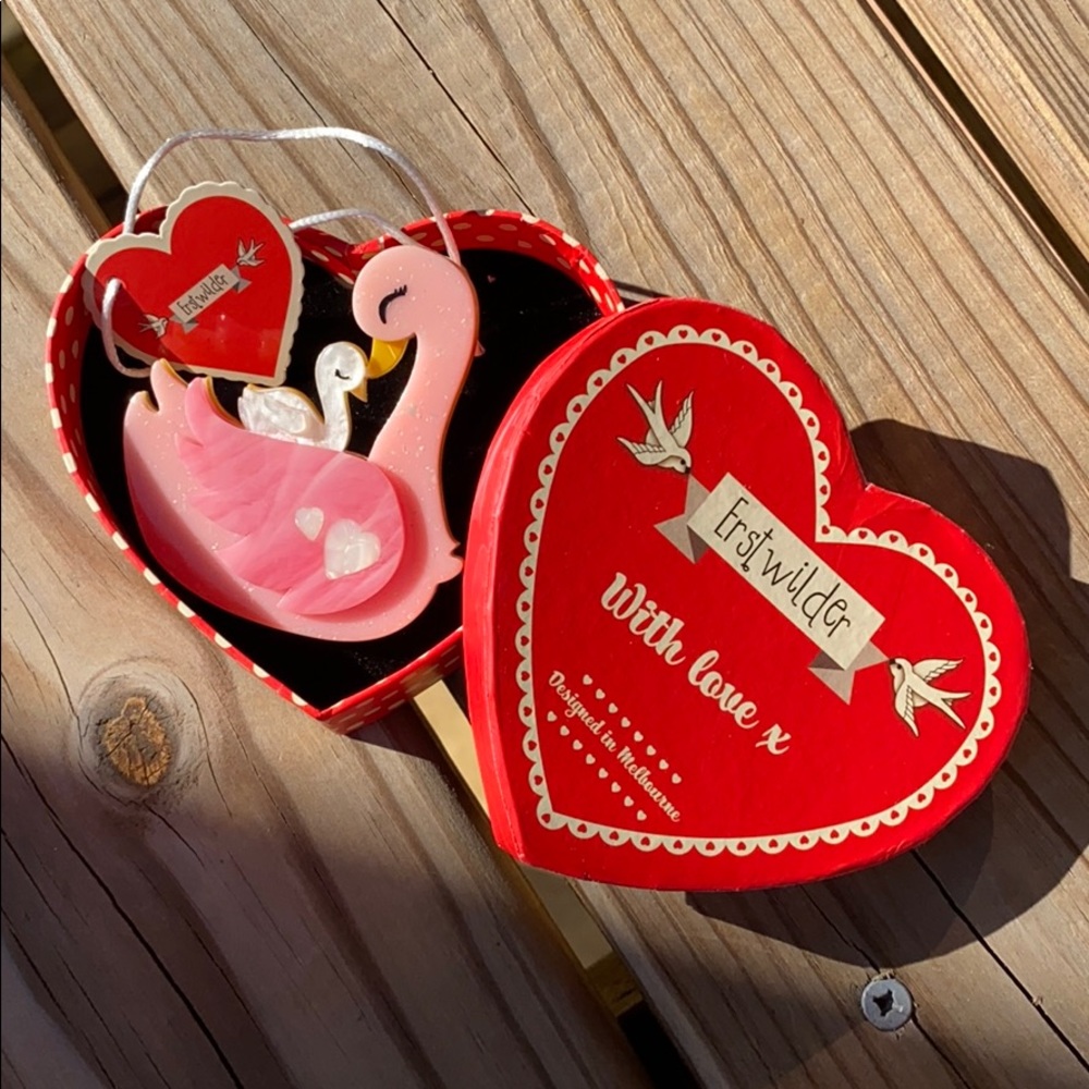 My little love Erstwilder brooch